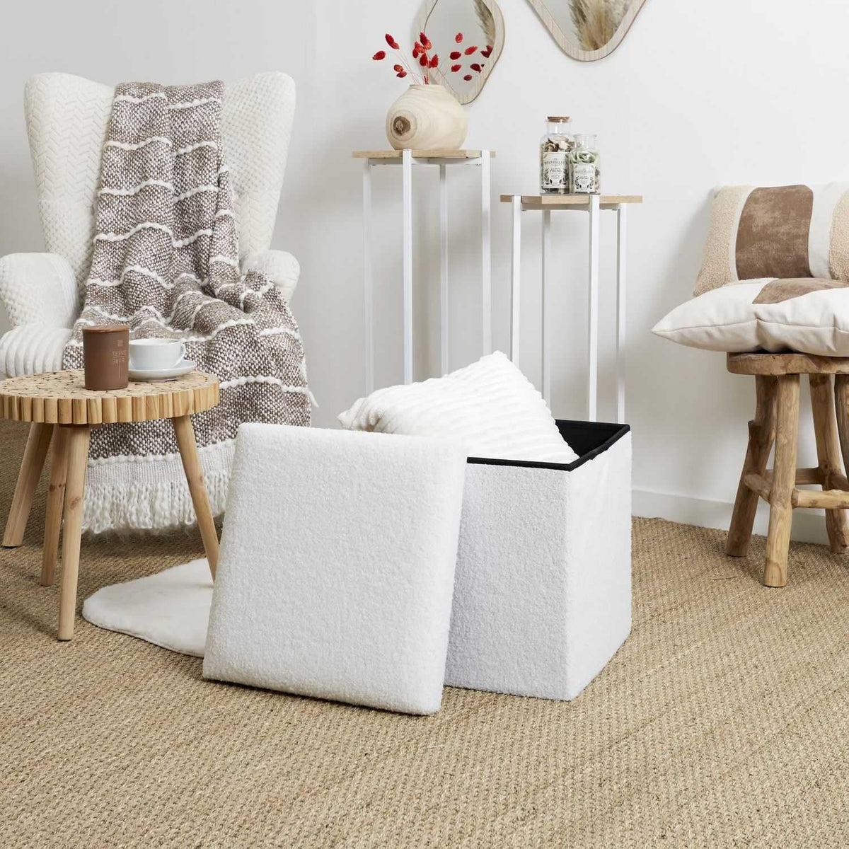 Home Deco Factory Coffre Pouf Pliable Bouclette Blanc
