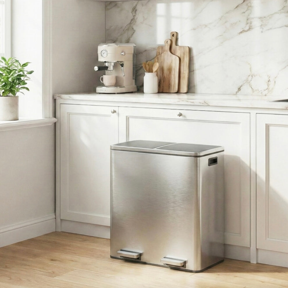 Poubelle de cuisine à 2 compartiments avec couvercles, pédaliers, seaux intérieurs en plastique, fermeture en douceur argent et noir - 2 x 30 L
