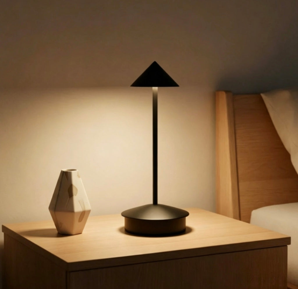 Lampe de table rechargeable sans fil avec commandes tactiles, intérieure et extérieure, fonction d'éclairage réglable, 3000-6000 K, hauteur 29 cm, couleur noire et blanche